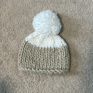 Free people knit beanie with Pom